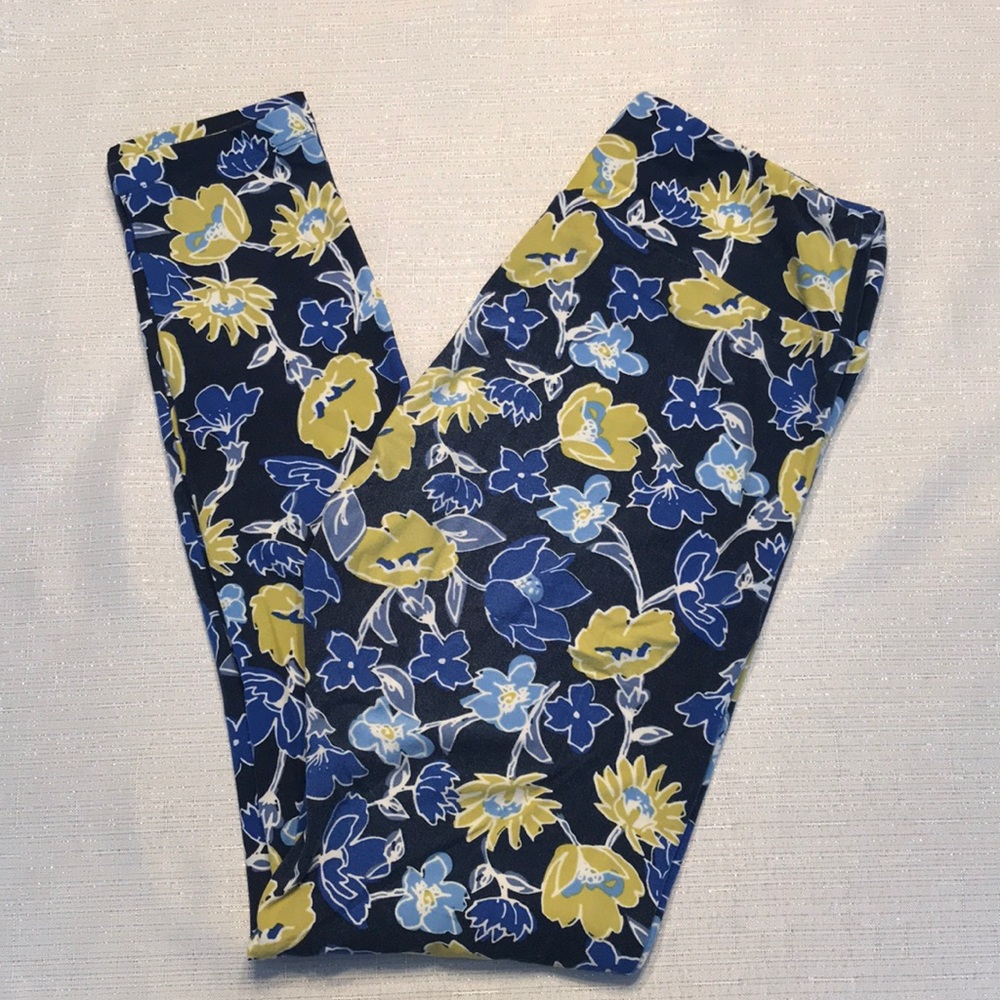 Navy Floral Leggings- OS
